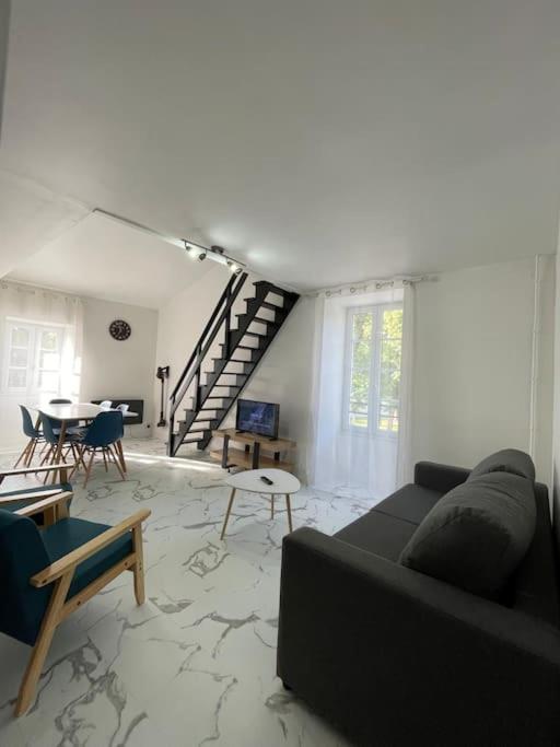 Appartement Vue Sur La Charente Soubise Luaran gambar